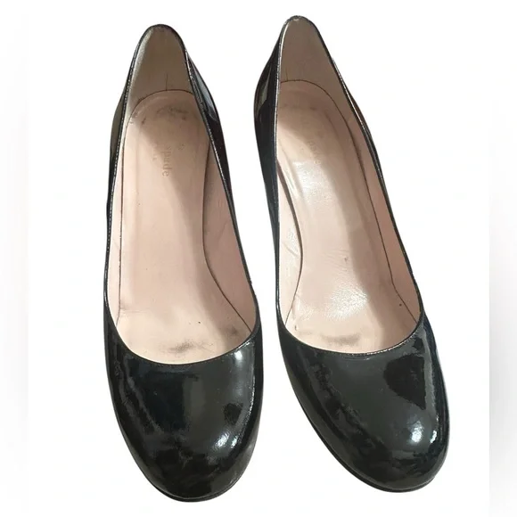 Kate Spade Black Patent Leather Pumps Size 9 - Picture 2 of 5